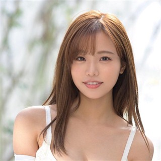 Ai Hongo profile portrait