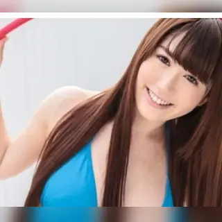 Hina Kinami profile portrait