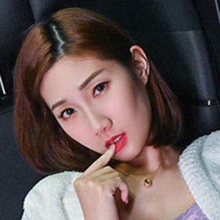 Li Er profile portrait